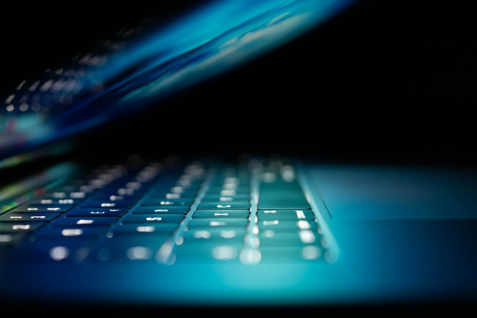 Database & Backend Engineering technology